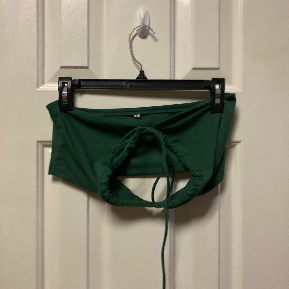 Large Green Strapless Crop Top